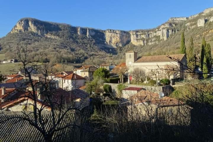 Les Tremieres Bed & Breakfast *